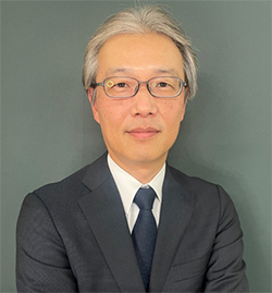 代表取締役